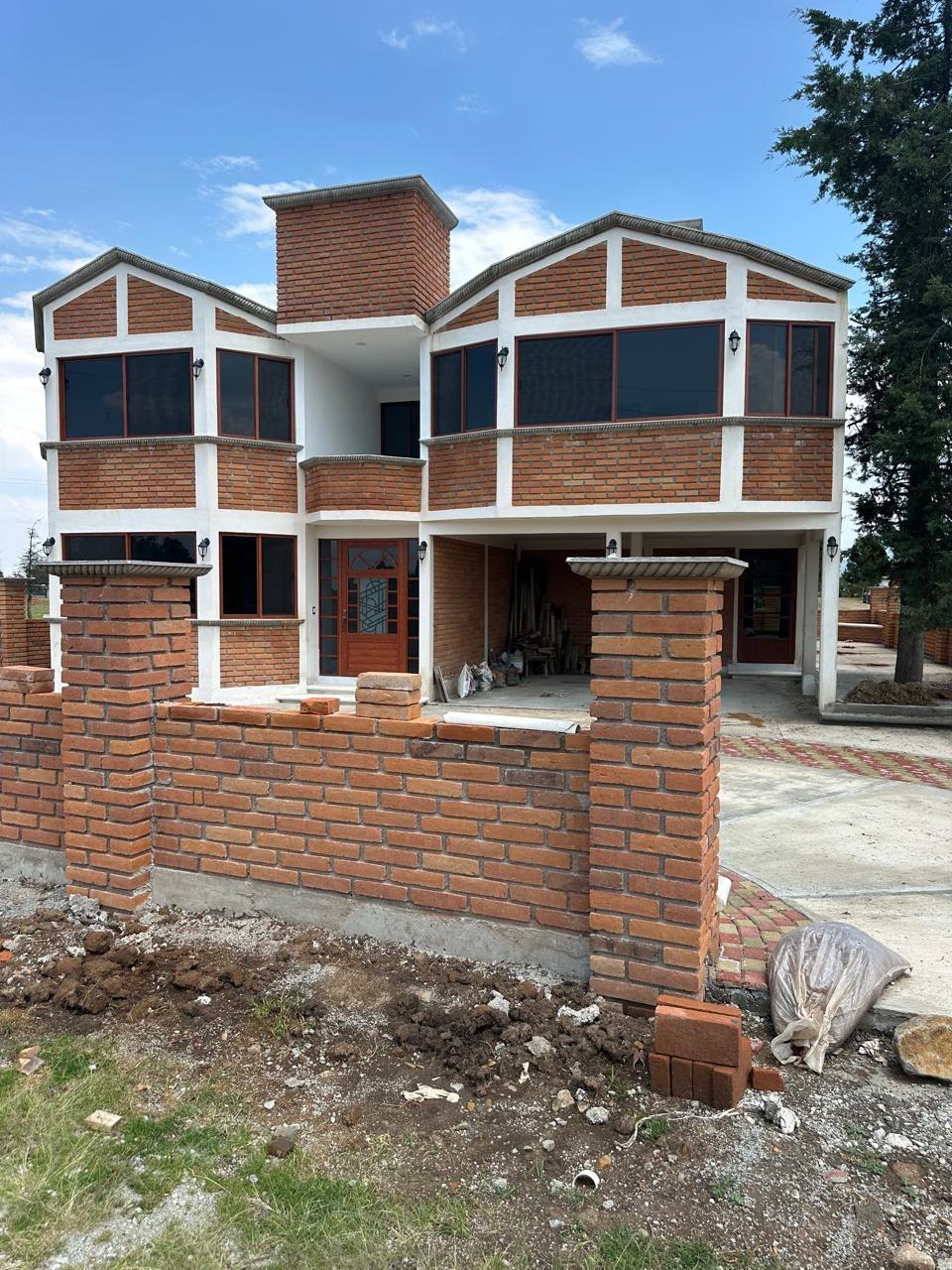 Construcción de cabaña en el fraccionamiento de Huasca